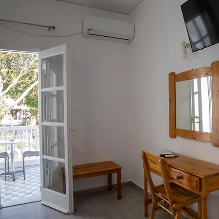 Lefkothea Hotel 2*