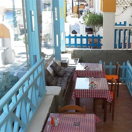 Lefkothea Hotell