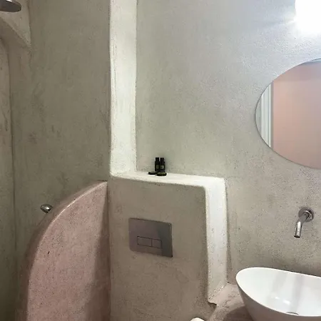 Lefkothea Hotel