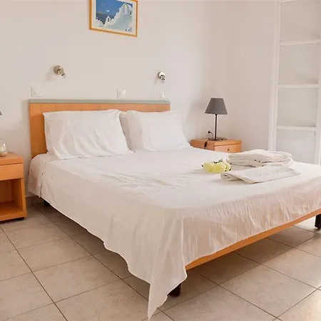 Lefkothea Hotel 2*