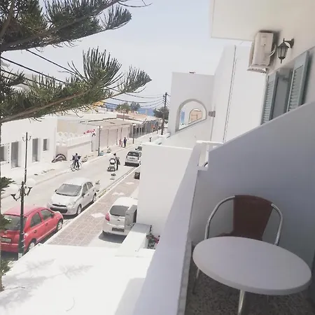 Lefkothea 2* Kamari (Santorini)