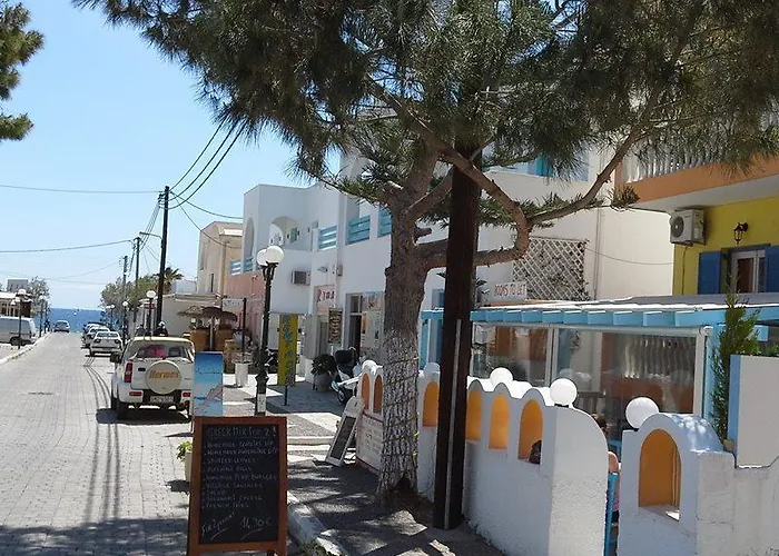 Lefkothea 2* Kamari (Santorini)